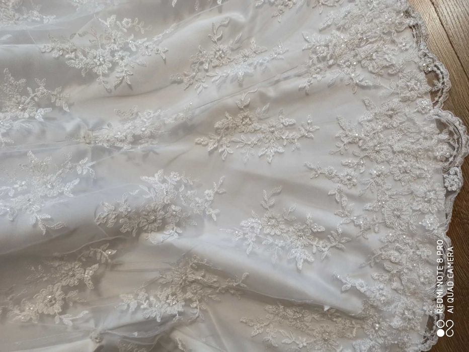 Suknia ślubna 34 36 koronka z kryształkami syrenka