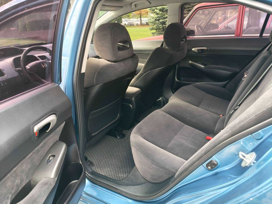 Honda Civic 4d 1.8 АКПП