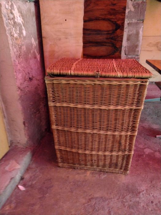 Kosz wiklinowy duży z uszami