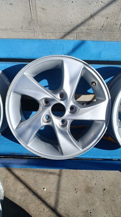 Титаны Hyundai i30 r15