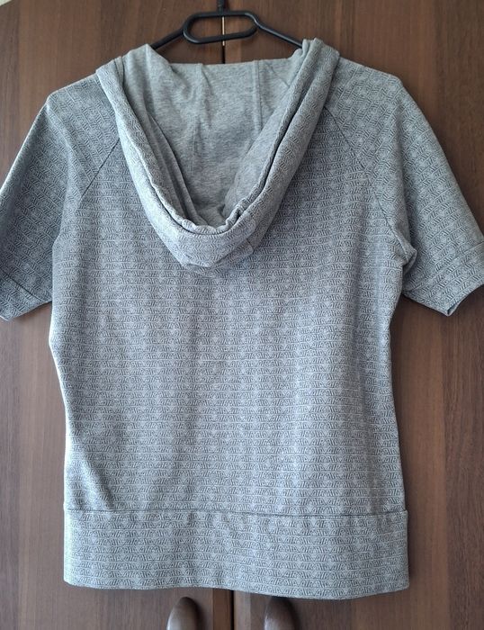 Szara bluza damska Nike AIR rozmiar M 38