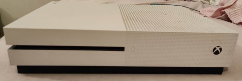 Konsola Xbox One S 512gb