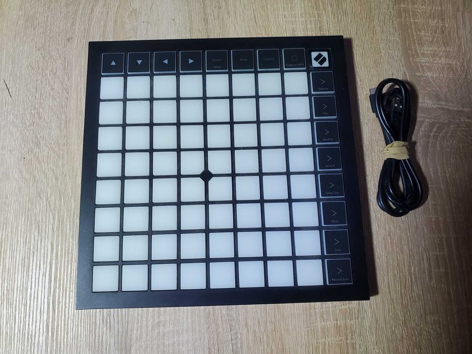 Novation LaunchPAD X  миди midi контроллер Ableton Live и тд