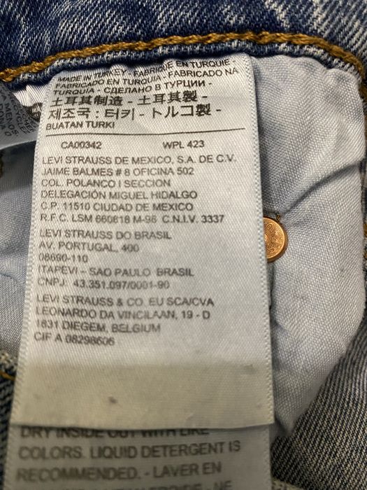 Джинси жіночі levis 28 розмір