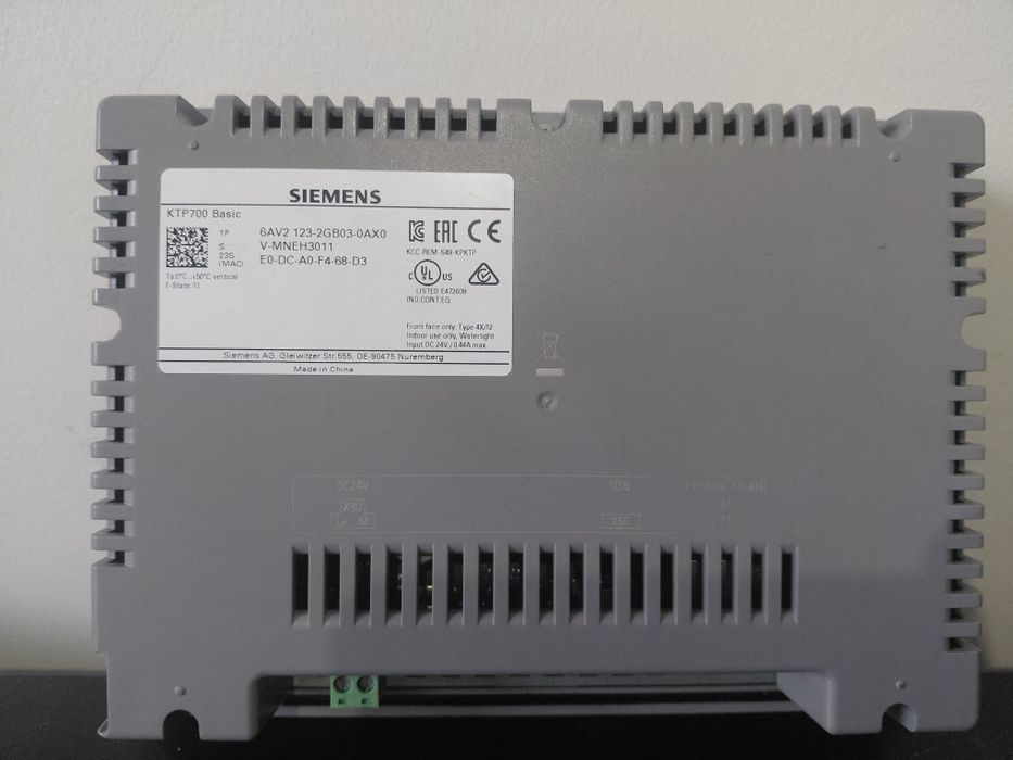 HMI Siemens KTP700 Basic
