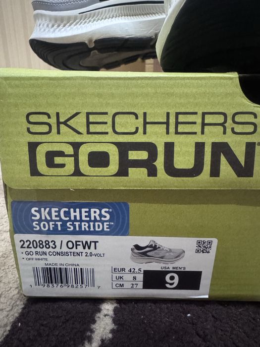 Кроссовки Skechers 42.5