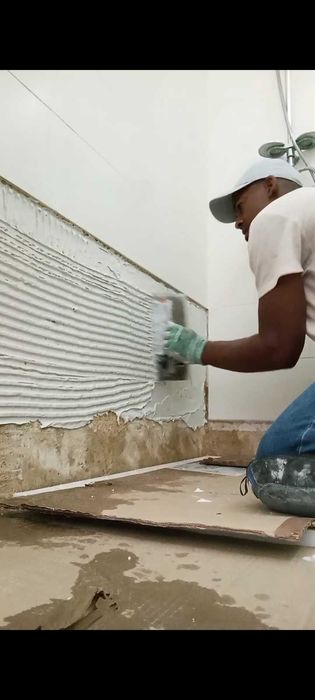 Quer arranjar seu telhado Construções e manutenção e Obras em geral.