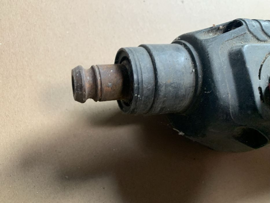 Wiertarka Bosch gbh 2-24 dse uszkodzona