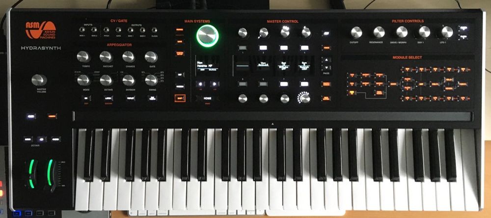 ASM Hydrasynth syntezator