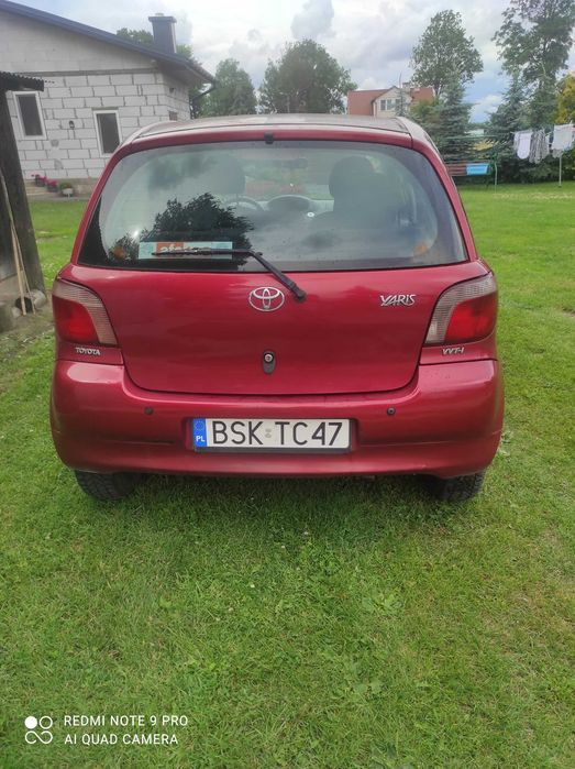 Samochód  osobowy Toyota Yaris