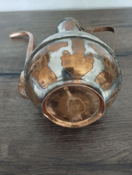 Dzbanek z pokrywką, rękodzieło z Albanii, vintage