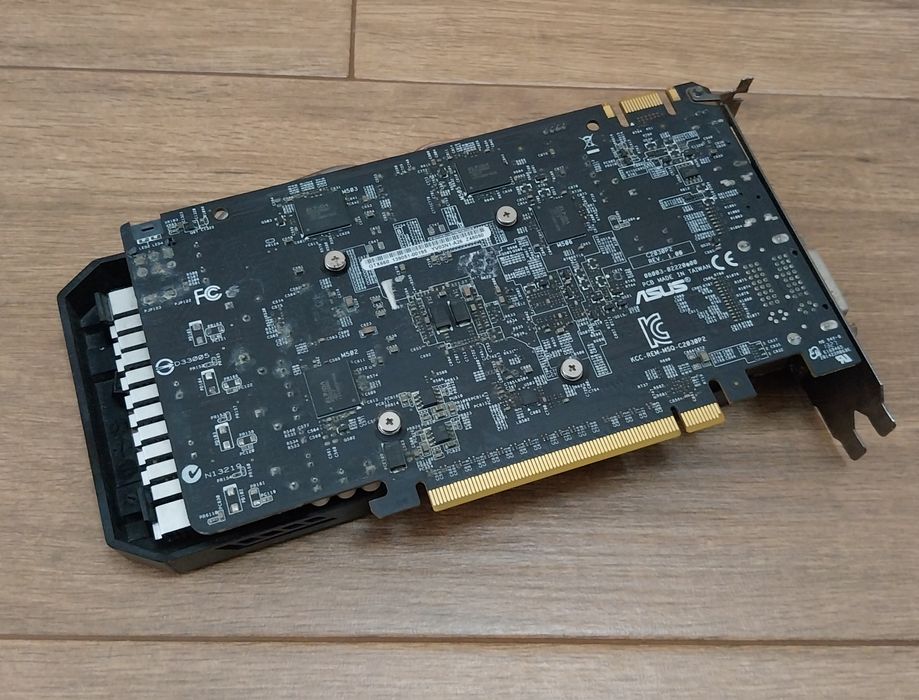 Placa gráfica Asus GTX 660 2Gb DDR5