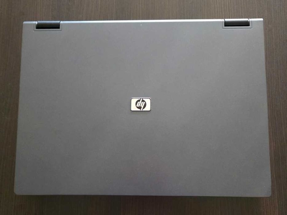 Laptop HP  - Windows XP aktywowany