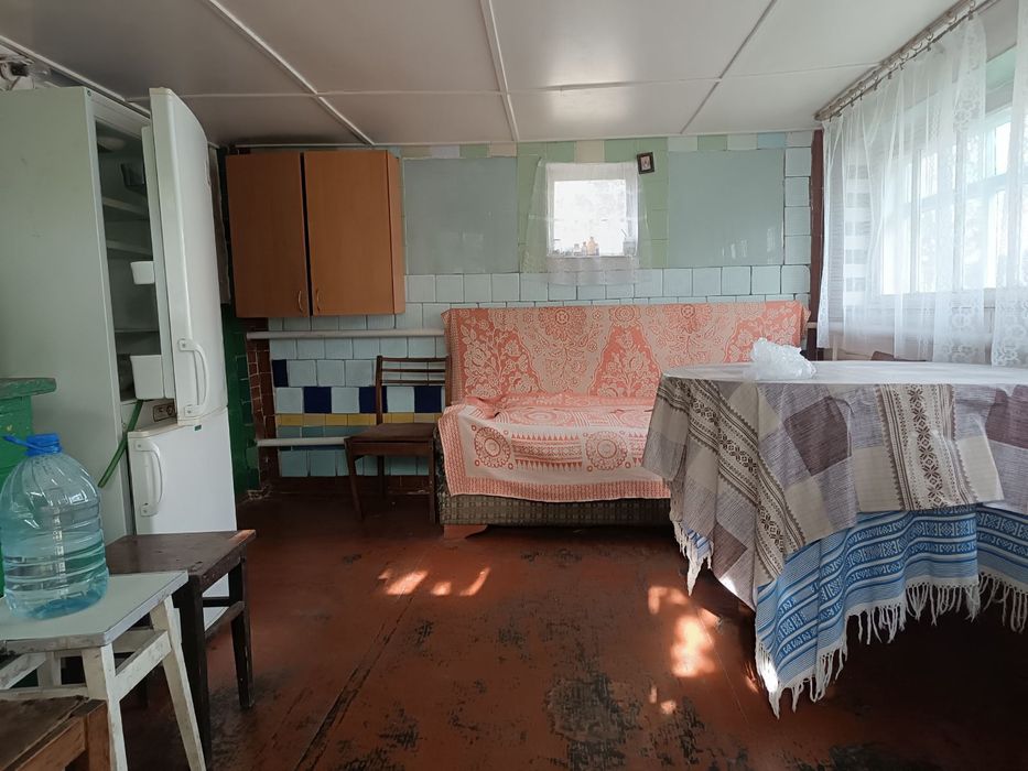 Продається будинок в смт Володарка