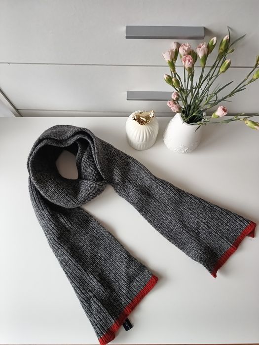 Wełniany szalik 100% premium