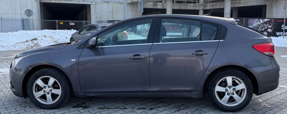 Chevrolet Cruze 1.6 LPG automat 2011 rok