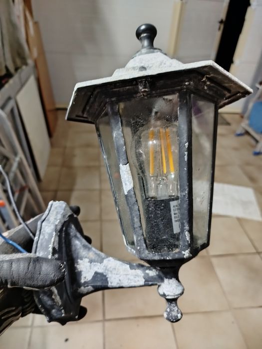 Candeeiro de parede exterior