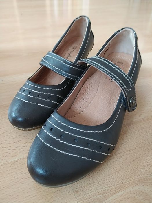Buty 37 caravelle damskie