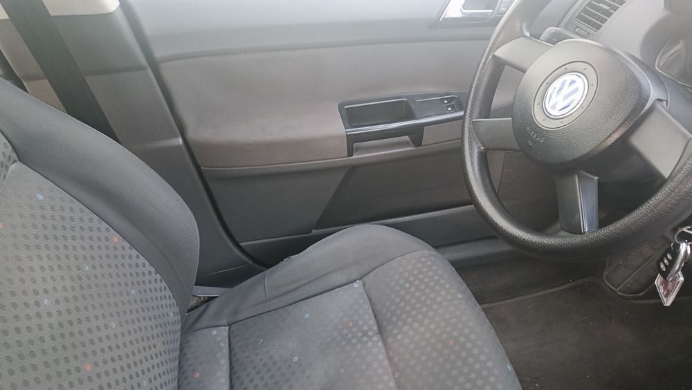 Vendo Volkswagen polo