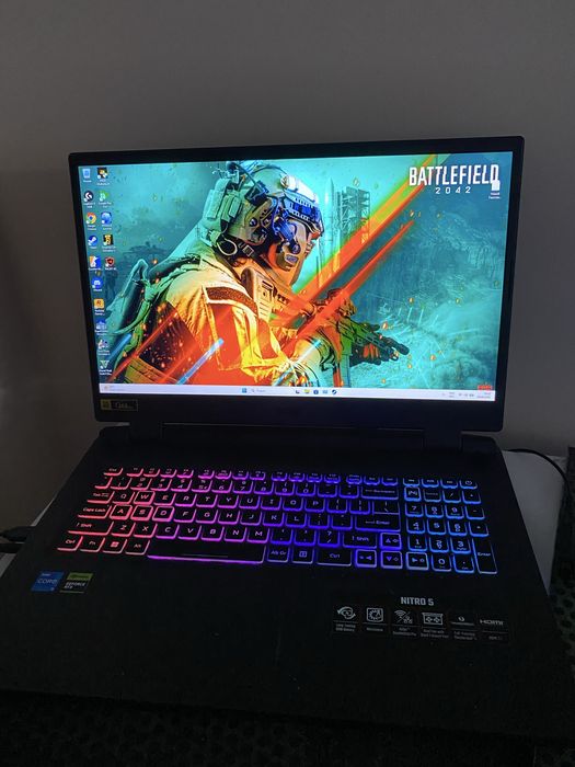 Laptop Acer Nitro 5  17.3  rtx4060 i5 12400h