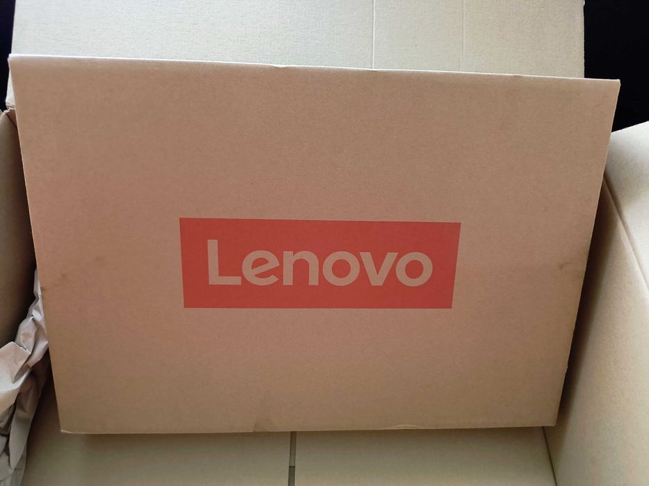 Laptop Lenovo IdeaPad Slim 3 i5 12gen\8gb ram\512 ssd