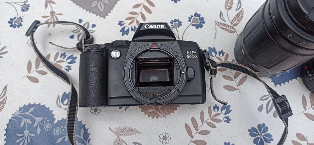 Câmara fotográfica Canon