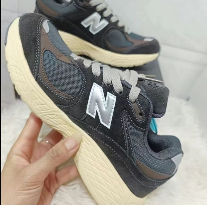 New balance 1906r.