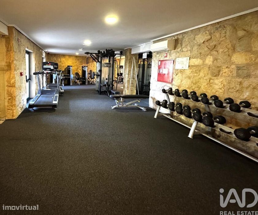 Apartamento em Estômbar e Parchal de 59,00 m2