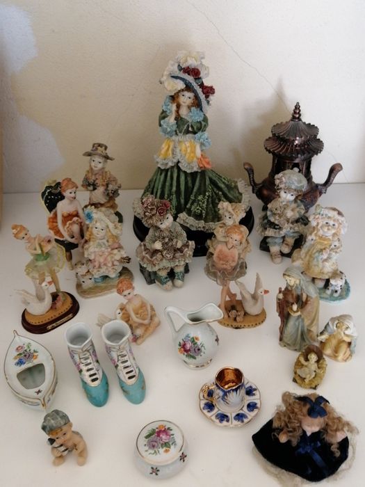 Caixa de música e artigos decorativos