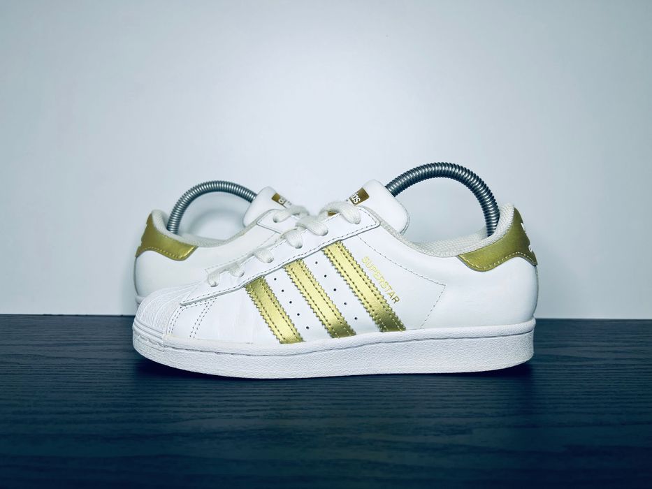 Кросівки Adidas SUPERSTAR 38р 23.5см