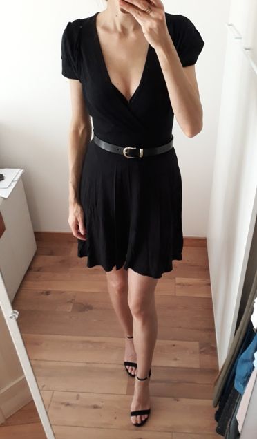 NOWA metka Boohoo sukienka kimono kopertowa czarna wiskoza 36 38