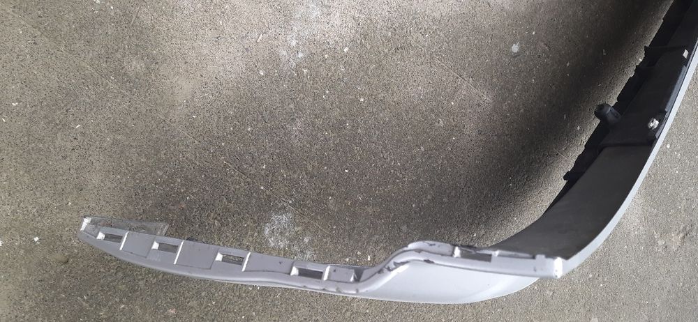 Бампер улыбка Renault Trafik