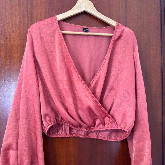 Blusa Rosada Manga Longa