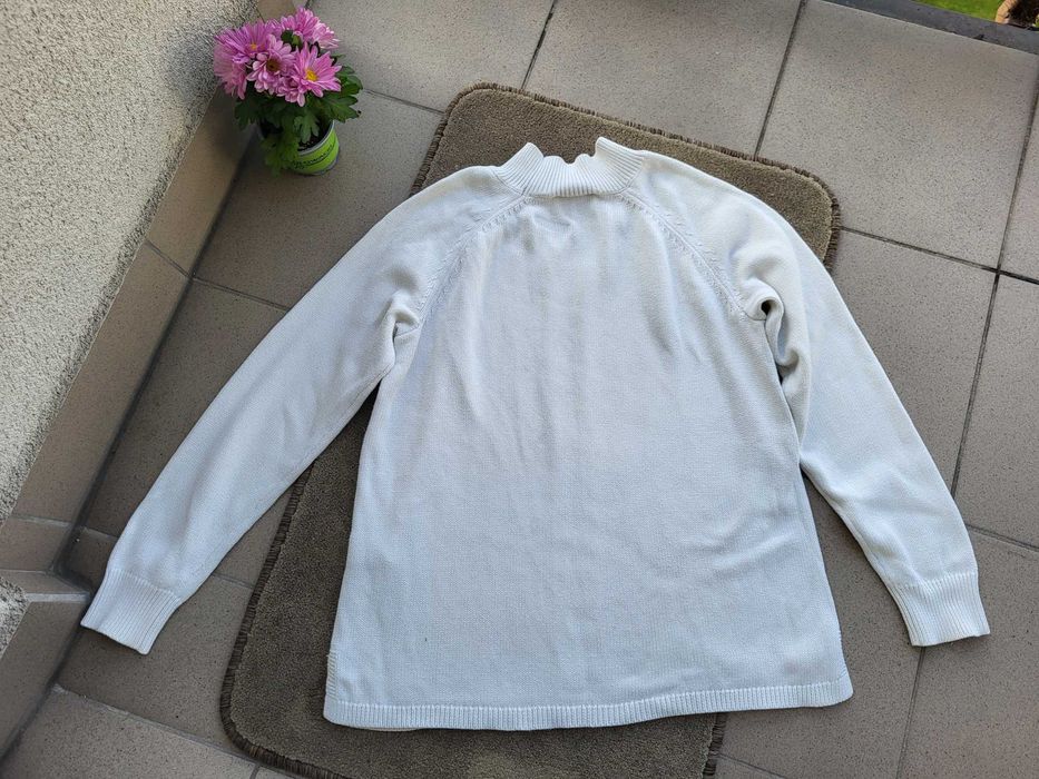 Sweter oversize Women Limited by Tchibo ecru z warkoczem