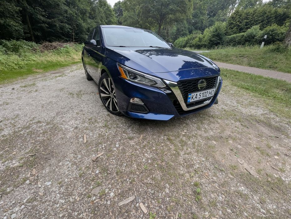 Nissan Altima SR AWD 2019