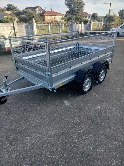 Reboques  novos e Plataformas