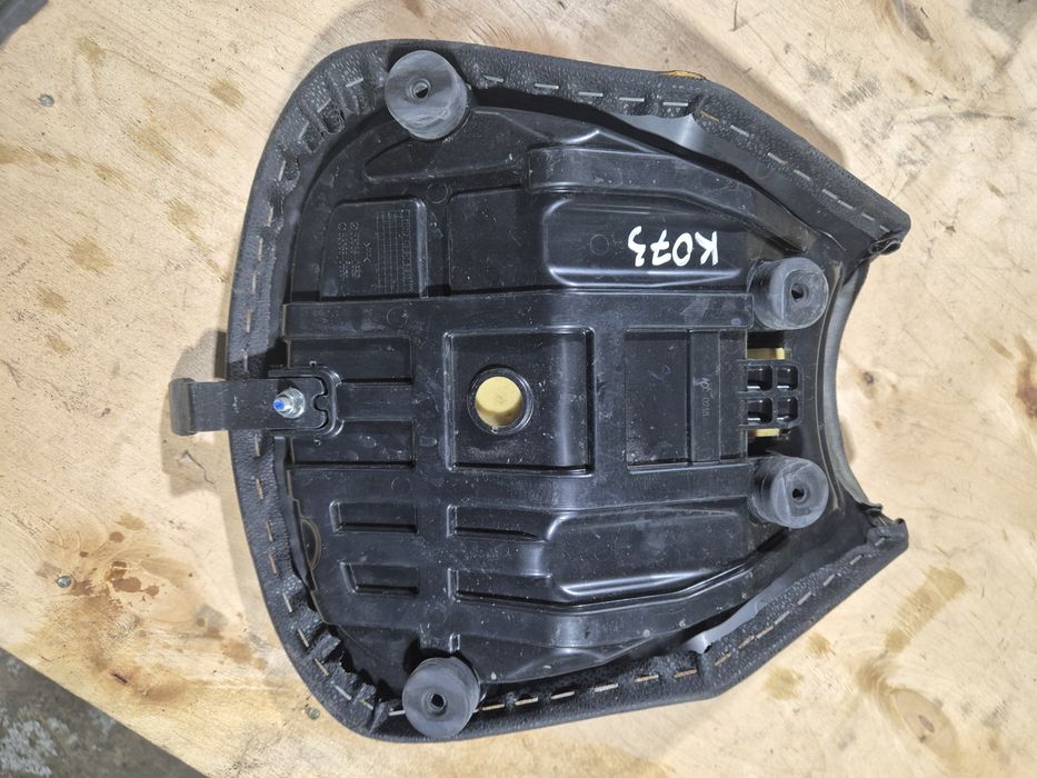 Kanapa Siedzenie Kawasaki Z650 K073