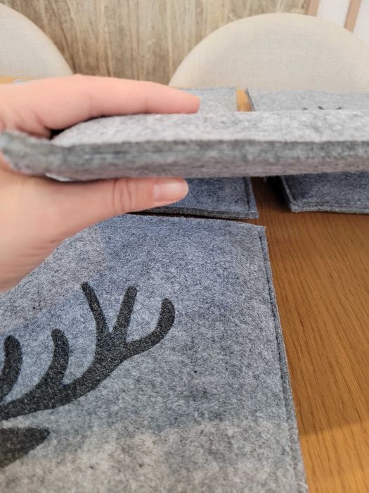Poduszki/siedziska na krzesła.