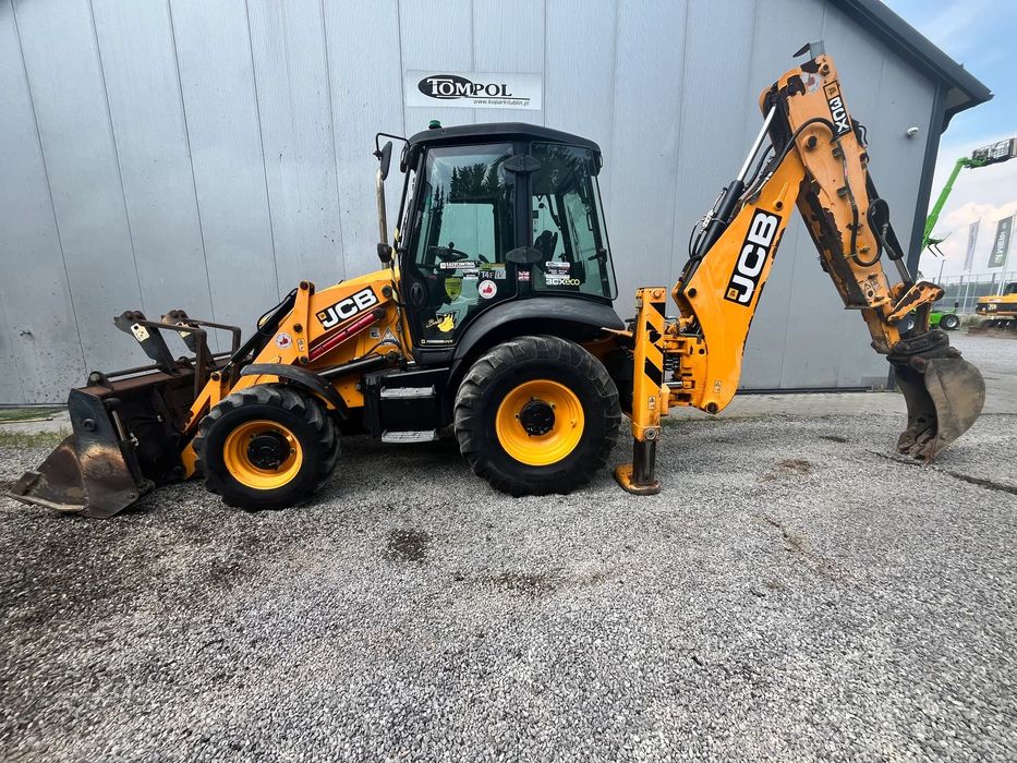JCB 3CX  - 2018 - 3868 MTH