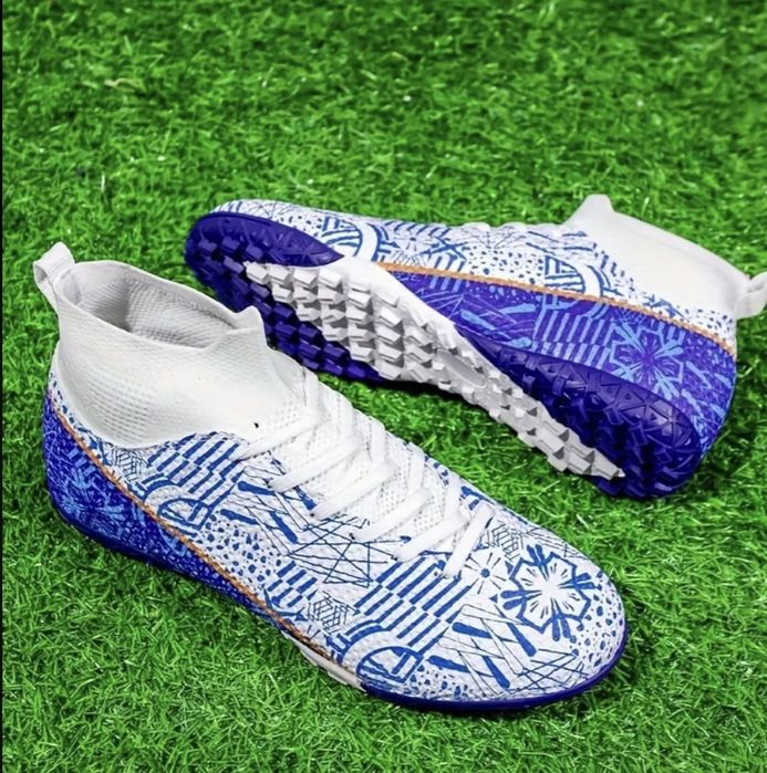 Знижка! Нові  Сороконіжки,копочки,бутси, футбольне взуття,сороконожки