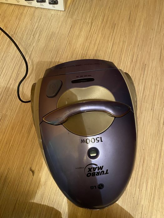 пилосос LG Turbo Max 1500W