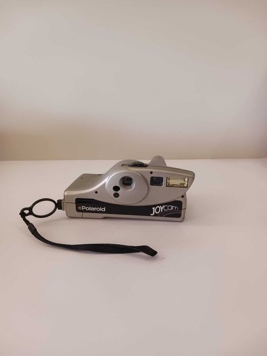 4  Polaroid (máquinas fotográficas instantâneas)