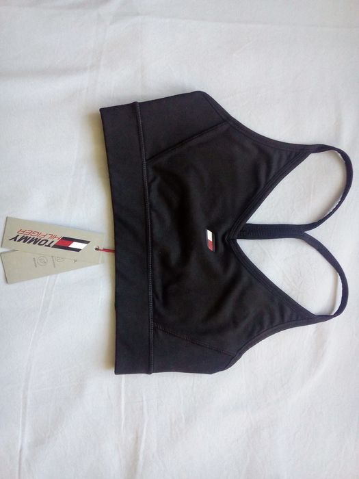 Top damski Tommy Hilfiger, rozmiar S, nowy!