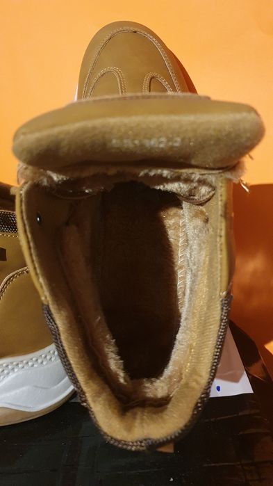 Buty nowe męskie ocieplane na zimę rozmiar 44