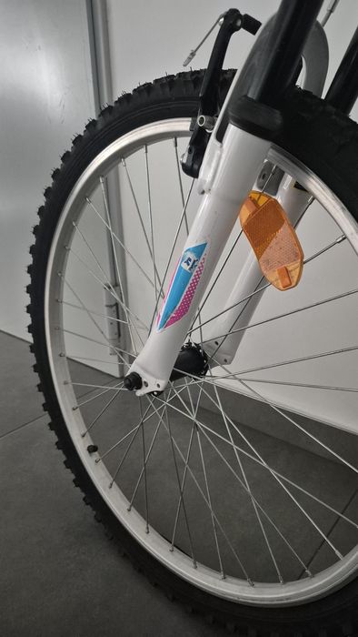 Bicicleta BTT Neon Roda 24 – Excelente Estado
