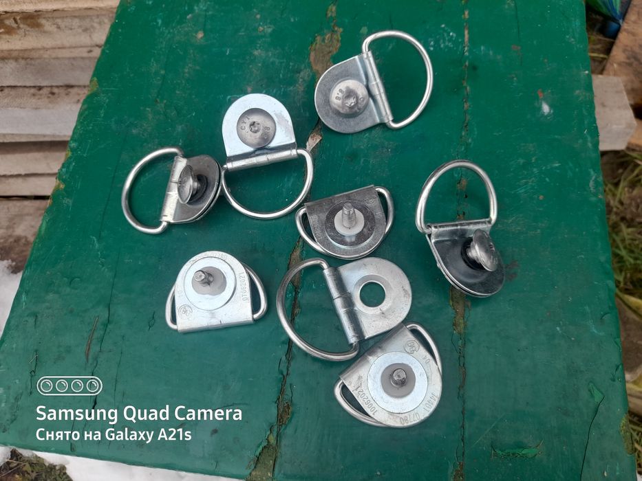 Продам уши Сітроен  крипленіе груза ,прицепа