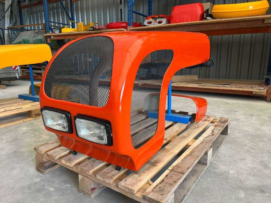 Tuz przedni do Ursus C360 podnośnik C330 C360 MF235 MF255 MASKI