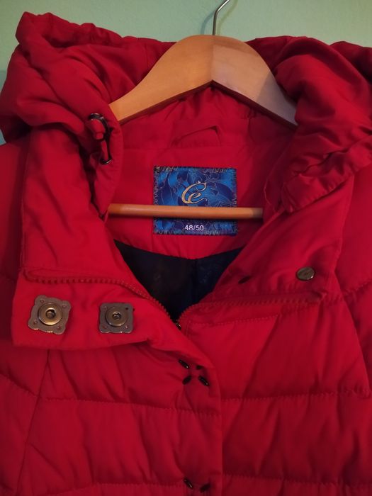 Жіноча куртка. Стан ідеальний