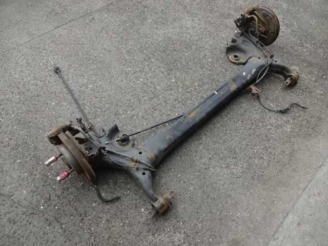 Mitsubishi Colt VI CZT 04-08 Z30 1,5 turbo tył tylna belka tylna oś