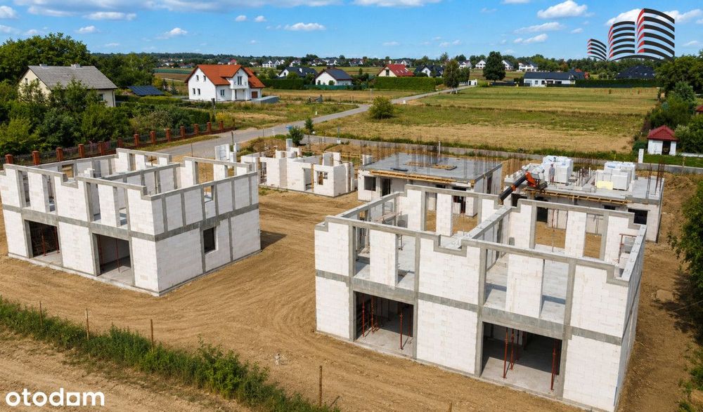 *Premiera Nowej Inwestycji* - Modrzewiowa Park
